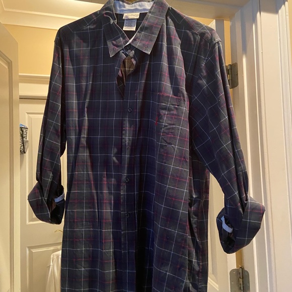 men’s button down, collared dress shirt - Picture 2 of 3
